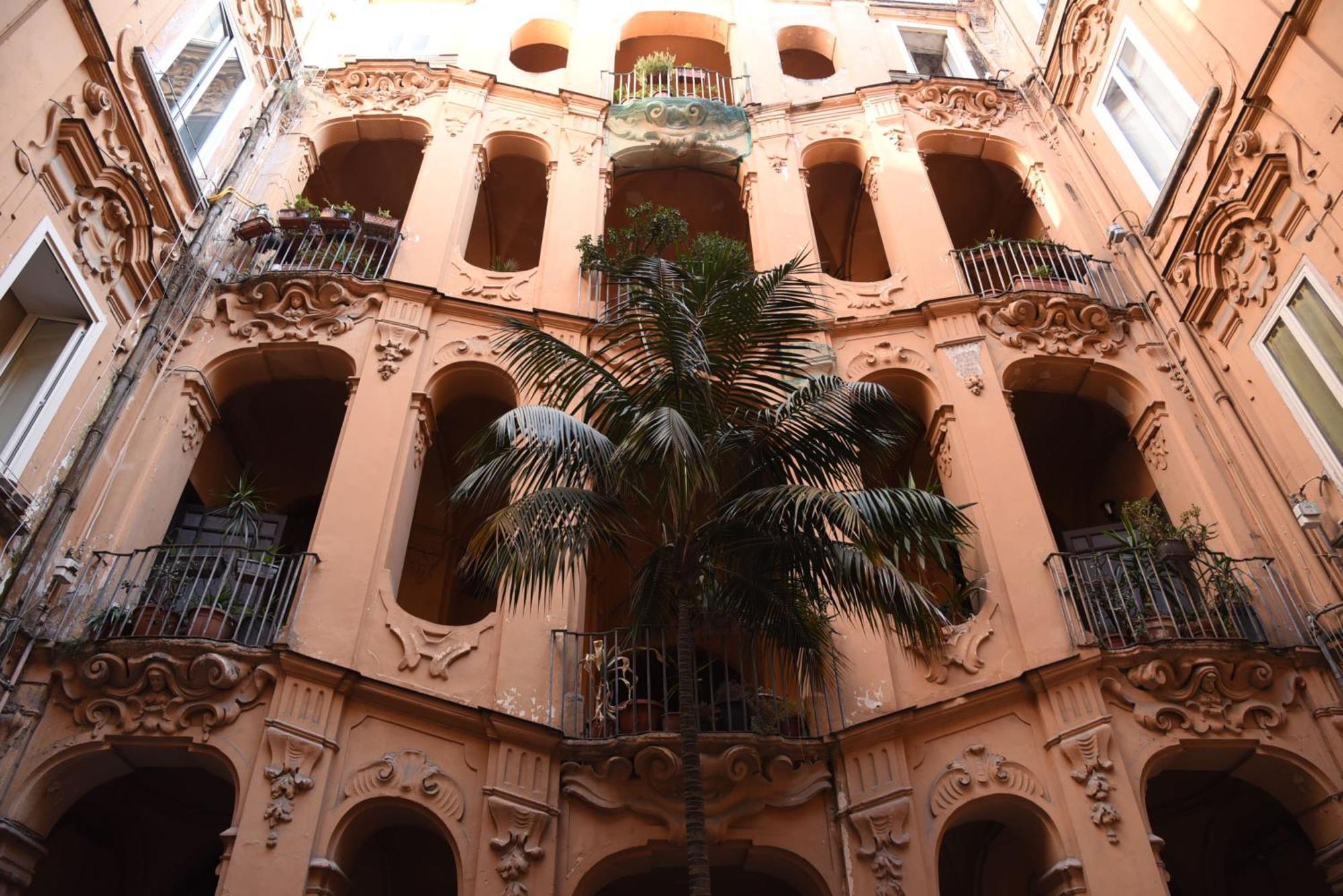 Costigliola Baroque Palace Flat Next Mann Museum 那不勒斯 外观 照片